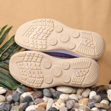 女士厚底运动鞋，一脚蹬款式，软底，舒适网眼，透气休闲平底鞋，夏季