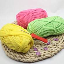 Premium Polyester T-Shirt Fabric Crochet & Knitting Yarn - 1Pc, 100G Each, 30m Length - Ideal For DIY Projects, T-Shirts, Slippers & Baskets, Fabric Strip Handmade Weaving Diy Bag, Shoe, Carpet, Organizing Basket Thread
