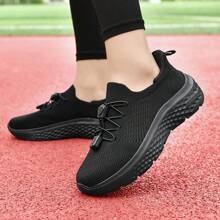 女士透气跑步鞋，针织网眼鞋面防滑低帮户外运动鞋，轻便软底休闲旅游鞋 - 黑色 - 查看 2