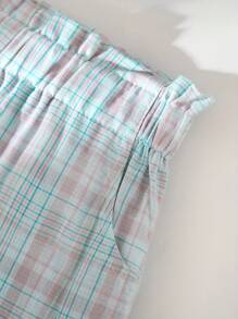 2pcs Girls 3D Floral Decor Camisole Top And Plaid Embroidered 3/4 Pants Set, Summer