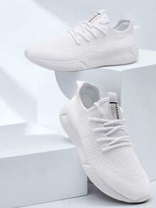 Women's Trainers Fashionable Sneakers Mesh Comfortable Sports Shoes Lightweight And Breathable Casual Sneakers Outdoor Casual Walking Shoes Road Running Shoes White