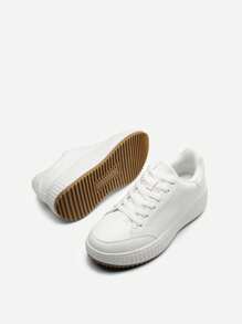 Women Platform Chunky Sneakers Dee Comfortable Casual Fashion Sneaker