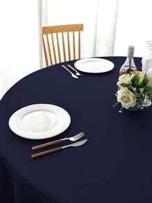 Farfallarossa A Stain-Resistant Solid-Colored Rectangular And Round Tablecloth With A Simple Design, Suitable For Various Occasions, Perfectly Balancing Aesthetics And Functionality. - Blue - View 4