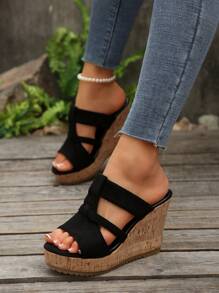 Plus Size Women's Wooden Grain Platform Peep Toe Wedge Sandals With Cutout Design