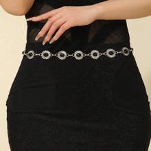 New European & American Metallic Waist Chain For Women, Luxury Chic Western Style Waist Belt Chain, Retro Versatile Rhombus Pattern Cute Zinc Alloy Waist Chain, Suitable All Seasons