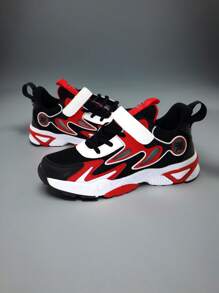 儿童休闲鞋，春季新款透气网眼软底防滑运动鞋，适合日常休闲散步