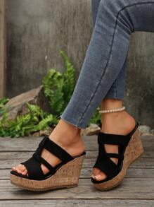 Plus Size Women's Wooden Grain Platform Peep Toe Wedge Sandals With Cutout Design