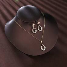 3 件套时尚 CZ 宝石简约耳环和项链首饰套装