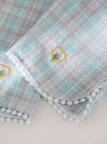 2pcs Girls 3D Floral Decor Camisole Top And Plaid Embroidered 3/4 Pants Set, Summer