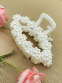 1-5 PCS Ins Style Temperament Pearl Grab Clip, Summer Senior Sense Of Large Hair Clips, Hair Claw Back Of Head Clip Headdress, Bridesmaid Proposal Gift, Pearl Bridesmaid Hair Clips, Bachelorette Party Gifts, Bridal Party Gifts, Hair Accessories