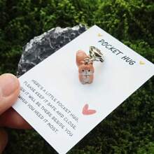 1pc/2pcs Inspirational Squirrel Keychain With Pocket Hug Card - Cute Animal Lover Keyring, Perfect For Christmas, Back To School, Teacher's Day, Valentine's, Easter, Mother's Day, Father's Day - Emotional Support Gift For Family, Friends, Loved Ones