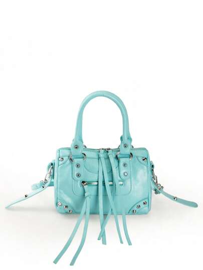 1 st babyblå lapptäcke med nitar och tofsar, dragkedja, vintage PU-material, remdekor med nitar och dubbla handtag, justerbar lång axelrem, dragkedja, retro, söt punk, Y2K-stil, fyrkantig handväska, avslappnad, diskret lyxig axelväska för kvinnor, passar telefon, korthållare, lämplig för vardag, resor, shopping