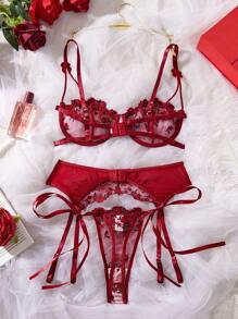 3pcs Women's Sexy Lingerie Set Includes G-String & Bandeau Top, Rave - Burgundy - View 3