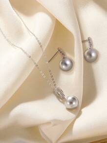 1 Set de Joyería elegante y suave con cubic zirconia en tono plateado, aretes y collar de perla gris simulada de plata esterlina 925, adecuado para uso diario de mujeres y como regalo