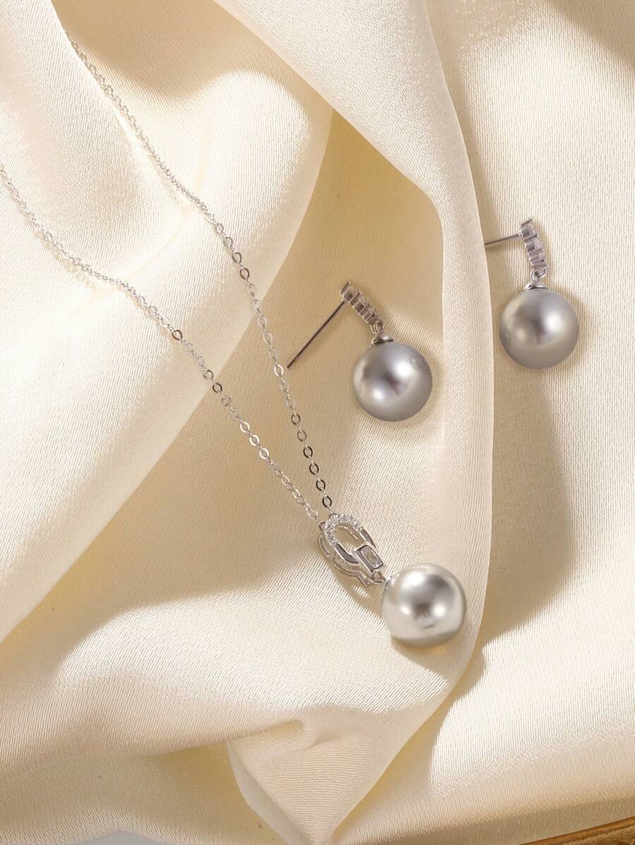 1 Set de Joyería elegante y suave con cubic zirconia en tono plateado, aretes y collar de perla gris simulada de plata esterlina 925, adecuado para uso diario de mujeres y como regalo