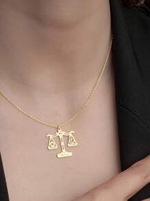 Collier personnalisé avec nom, cadeau d'avocat, bijou avec pierre de naissance du signe Balance, style d'avocat, cadeau d'anniversaire