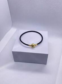 1 pièce Bracelet  rond à boucle de charme de haute qualité pour femmes, convient pour le port quotidien, compatible avec les perles de charme, cadeau parfait pour Noël et la Saint-Valentin