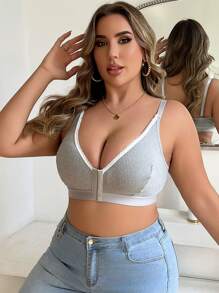 Plus Size Solid Color Front Button Closure Simple Casual Wireless Lingerie Bralette - Grey - View 4