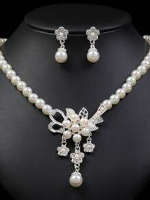 Fashion Rhinestone Flower & Pearl Necklace With Matching Clip-On Earrings Set