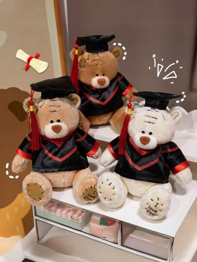 1 pieza Muñeco de peluche de oso de graduación de 15 cm/5.9 pulgadas. Juguete de peluche de oso de graduación. Muñeco de dibujos animados Dr. Bear en 3 colores que se puede usar como regalo para graduación, Halloween, Acción de Gracias, Navidad, Año Nuevo, Día de San Valentín, Día de la Madre, Carnaval, Pascua. Adecuado para decorar la sala de estar, sofá, dormitorio, mesita de noche, ventana, oficina, coche, uso al aire libre, vacaciones.