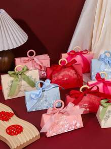 Elegant European Style Gift Box, Triangle Shaped Pearl Floral Design, Creative High-End Wedding Candy Box, Handbag For Mother's Day, Wedding, Birthday, Anniversary And Holiday Party Gift Packaging, Suitable For Candy, Chocolate, Candy And Other Items