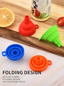 2 Packs, 2 Inches, Soft, High Temperature Resistant Foldable Silicone Small Funnel For Safe Use For Hydrothermal Flow Diversion. Unique Foldable Design, Easy To Store And Save Space. The Funnel Has A Precise Diameter And Can Effectively Prevent Liquid From Splashing Or Spilling. Simple Cleaning, Clean It With One Rinse. Suitable For Making Seasonings In Home Kitchens, Packing Edible Oils, Alcohol And Other Liquids, Kitchen Tools