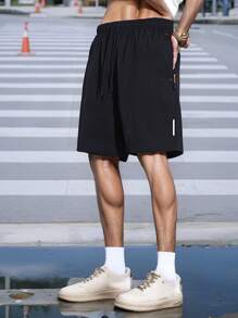 Summer Workout Men's Black Casual Sports Shorts With Adjustable Drawstring And Reflective Details, Suitable For Outdoor Activities Like Running, Hiking, Trekking