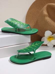 2025 Nieuwe platte kindersandalen, minimalistische, veelzijdige, modieuze geborduurde bladontwerp strandsandalen voor kinderen