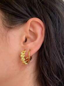 1Pair Stainless Steel Shell Earrings For Women 2025 Gold Color C-Shaped Stud Earrings Ocean Summer Beach Ear Jewelry