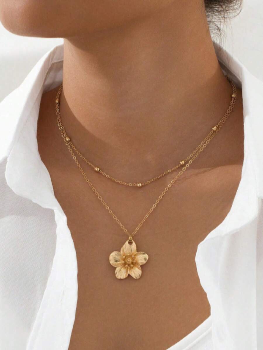 1pc 2025 New Arrival Fashion Unique Double-Layer Flower Pendant Necklace, Golden