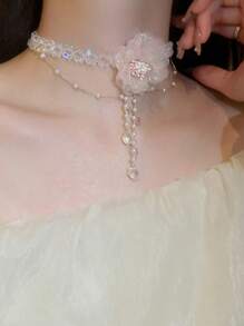 Set de 2 piezas de aretes y collar con flor de malla rosa de aguja plateada y borla de perlas falsas, diseño dulce y Charm elegante para San Valentín