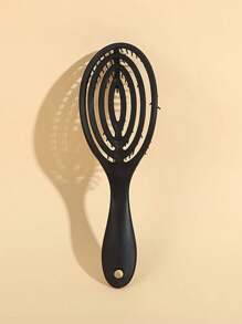 黑色蚊式空心梳，干湿两用，适用于理发店、美容院、返校季、旅行度假等场合，是美发爱好者的理想之选。这款梳子套装包含梳子、解结梳、球形梳、迷你发梳套装、木质梳子等，可用于打造各种发型，是美发造型的理想之选。