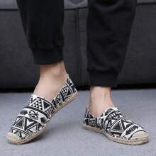 Men's Round Toe Linen Canvas Handmade Stitched Slip-On Casual Shoes - Black and White - View 3