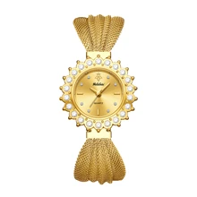YaLaLuSi A Bohemian Style Women's Quartz Watch Sun Shaped Dial Rhinestone Embellished Bezel Mixed Scale Unique Butterfly Strap Design IP Plating Wear-Resistant Suitable For Work, School, Outings, Traveling, Sending Loved Ones, Family Members, Girlfriends, First Choice For Gifts.