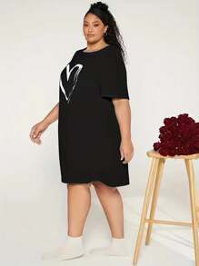 Camiseta Casual Confortável Doméstica de Verão para Mulheres Plus Size com Estampa de Coração Solta