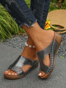 Plus Size Women's Summer New Fashion Grey Hollow Out Open Toe Platform Wedge Slide Sandals, Casual Comfortable Slip-On Vacation Beach Slippers - Grey - View 5