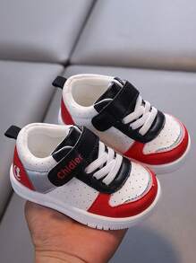 1 双全新幼儿女孩（1-4 岁）室内/户外可爱防滑软底轻便步行鞋，厚底，防水 PU 皮革，钩环设计，方便穿着，适合所有季节 - 紅色 - 查看 4