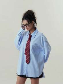 1条酒红色条纹校服风格手工领带，适合日常、校园、街头、毕业照等场合，也可作为圣诞装饰服饰。 - 彩色 - 查看 12