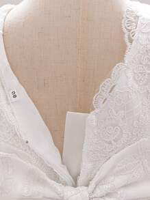 女婴刺绣薄纱可爱公主裙，适合一周岁生日，可作花童、婚礼、节日庆典等场合，面料花卉图案随机裁剪，不含头饰。 - 白色 - 查看 10