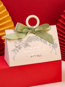 Elegant European Style Gift Box, Triangle Shaped Pearl Floral Design, Creative High-End Wedding Candy Box, Handbag For Mother's Day, Wedding, Birthday, Anniversary And Holiday Party Gift Packaging, Suitable For Candy, Chocolate, Candy And Other Items