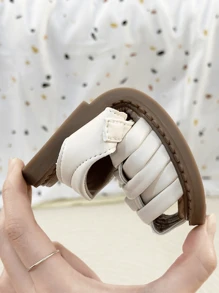 Sandalias de niñas con puntera cerrada y diseño calado, nuevas sandalias de verano cómodas y versátiles para princesas
