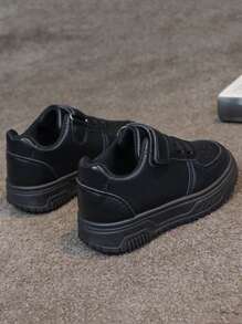 1 Pair Infant/Toddler Outdoor Versatile, New Style, Soft-Sole, All Season, Suitable For Sports, Play, And Daily School Wear, Fashionable Casual Thick-Sole Sneakers