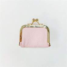 Mini Porta-Joias em Couro: Porta-moedas portátil em couro genuíno com inspiração vintage, organizador de joias com fecho de encaixe para anéis, brincos e colares. Carteira mini elegante em couro PU para mulheres, perfeita para presentes de Natal, acessórios de viagem e uso diário. Ideal para organizar sua coleção de joias preciosas com praticidade.