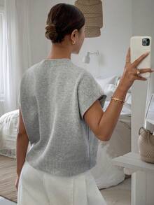 Slouchy Loose Fit Knit Vest Sleeveless Casual Elegant Spring Summer Versatile Daily Basic Tops Back To School Fall Women Clothes Autumn Modest Vintage Old Money Style (Flower Position Is Random) - Grey - View 4