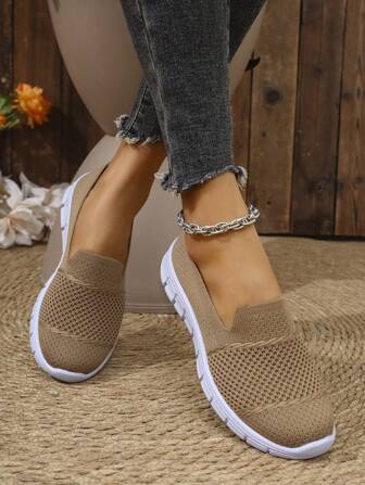 Women's Casual Breathable Slip-On Sneakers, Soft Sole Mesh Athletic Shoes