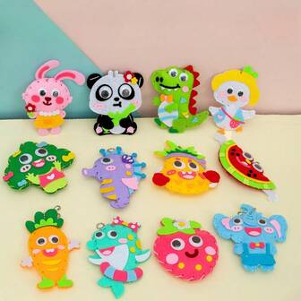 1pc Random Style Non-Woven Fabric DIY Material Pack, Kids Sewing Craft Animal Keychain Plush Doll Decor