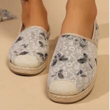 Lightweight, Comfortable, Versatile New Slip-On Women Shoes, Breathable, Color-Blocking, Flat Loafers