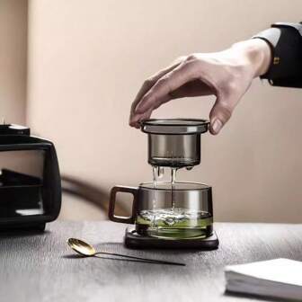 1 Piece 200ml/6.76 Oz, Heat-Resistant And Heat-Resistant Design, Made Of High Borosilicate Glass And Wooden Handle Material, Multifunctional Tea Brewing Glass Cup, Modern Minimalist Transparent Straight Body Cup Type, Detachable Tea Leakage Filter