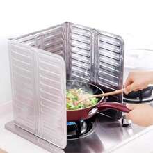 1pc, Kitchen Oil Splash Guard, Anti SplatterShield Guard, Kitchen Oil Baffle Plate, NonstickSplatter Guard, Aluminium Anti Splatter ShieldGuard,Stove Heat Insulation Baffle,KitchenGadgets ForSchool,Office,Household,Travel,Bag,Organizer,Storage Vale