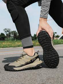 [Muy recomendado] Nuevas zapatillas de primavera para hombres, transpirables, versátiles para uso casual/trabajo, zapatillas deportivas/para exteriores, artículo de moda esencial para primavera/verano, adecuado para adolescentes para uso casual, deportes al aire libre, vacaciones, regalos de graduación o accesorios de cumpleaños
